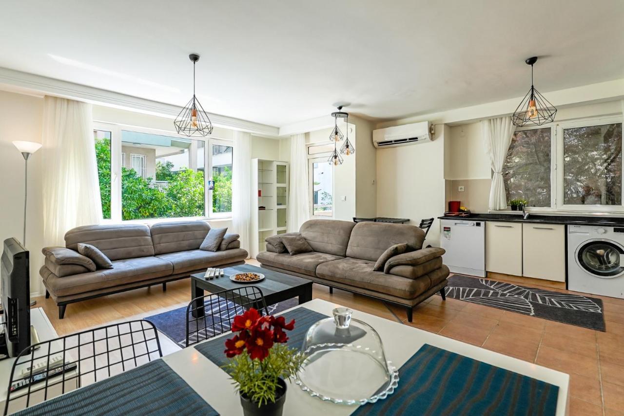 Charming Oasis With Balcony 3 Min To Daire